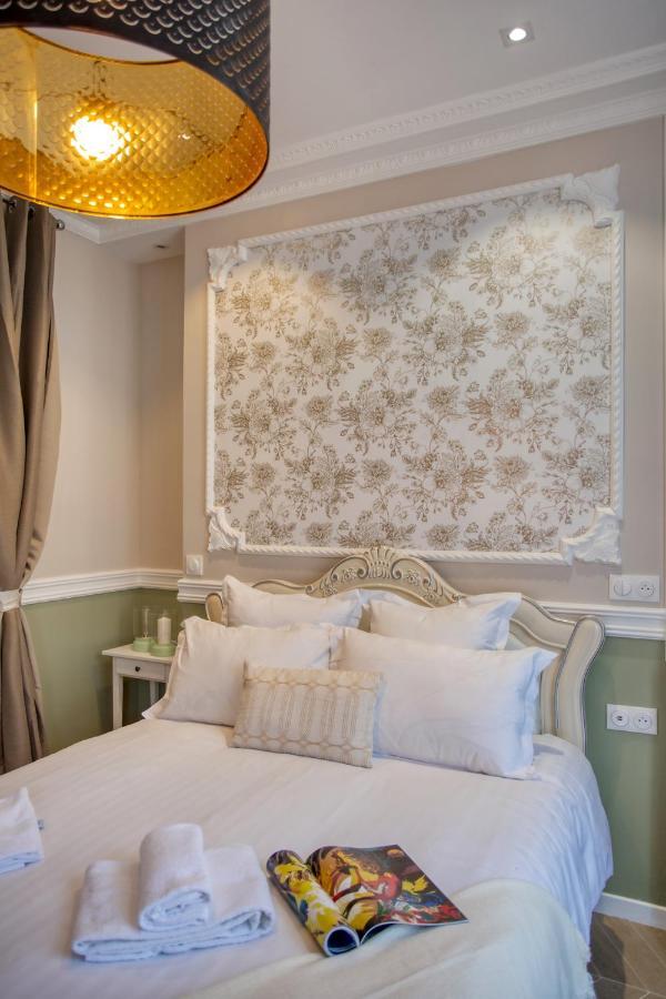 Charmant 100M2 Avec 3Ch - Romantique Centre Ville Париж Екстериор снимка